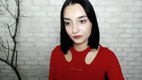 Snapshot of veryveryshygirl chatting on 12-10-24, 02:28 Ana online show from 12-10-24, 02:28