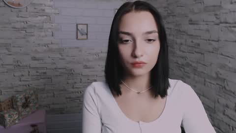 Snapshot of veryveryshygirl chatting on 12-23-24, 03:44 Ana online show from 12-23-24, 03:44