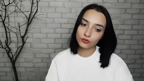 Snapshot of veryveryshygirl chatting on 01-07-25, 05:53 Ana online show from 01-07-25, 05:53