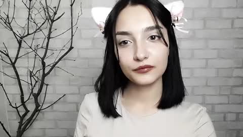 Snapshot of veryveryshygirl chatting on 02-25-25, 04:21 Ana online show from 02-25-25, 04:21