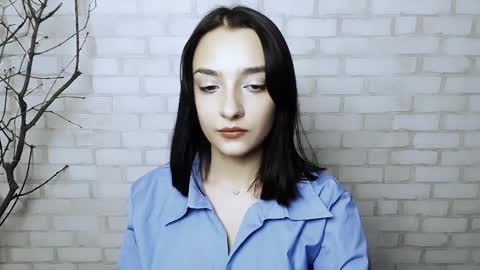 Snapshot of veryveryshygirl chatting on 02-27-25, 11:10 Ana online show from 02-27-25, 11:10