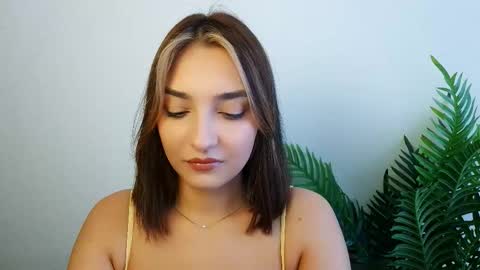 Ana online show from 10-27-25, 12:31