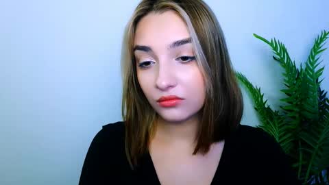 Ana online show from 12-23-25, 07:17