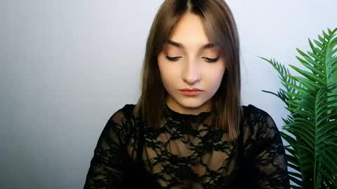Snapshot of veryveryshygirl chatting on 04-23-26, 09:08 Ana online show from 04-23-26, 09:08