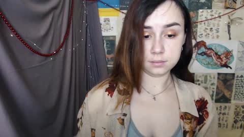 Snapshot of veryveryvery_shy chatting on 12-21-24, 06:52 veryveryvery_shy online show from 12-21-24, 06:52