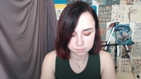 Snapshot of veryveryvery_shy chatting on 01-08-25, 09:32 veryveryvery_shy online show from 01-08-25, 09:32