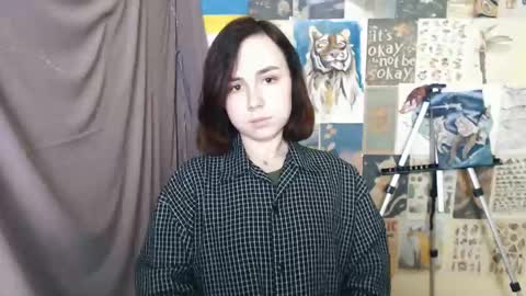 Snapshot of veryveryvery_shy chatting on 01-08-25, 12:37 veryveryvery_shy online show from 01-08-25, 12:37