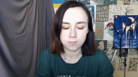 Snapshot of veryveryvery_shy chatting on 02-18-25, 07:32 veryveryvery_shy online show from 02-18-25, 07:32