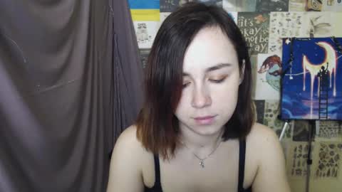 Snapshot of veryveryvery_shy chatting on 03-12-25, 06:29 veryveryvery_shy online show from 03-12-25, 06:29