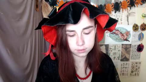 Snapshot of veryveryvery_shy chatting on 10-31-25, 06:25 veryveryvery_shy online show from 10-31-25, 06:25