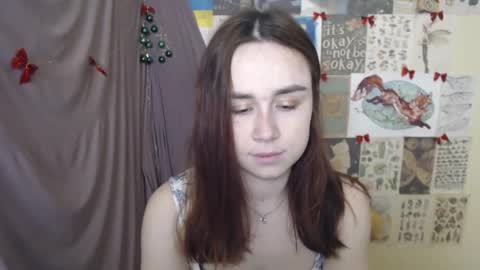 veryveryvery_shy online show from 12-23-25, 09:29