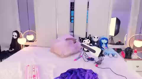 Vesper Velvet  online show from 09-27-25, 09:31