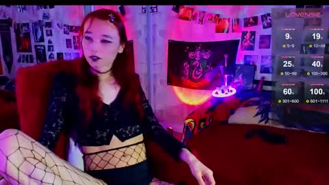 Snapshot of vetansenda chatting on 03-25-26, 09:54 Emiel online show from 03-25-26, 09:54