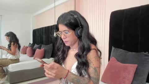 vexa online show from 04-22-26, 11:56