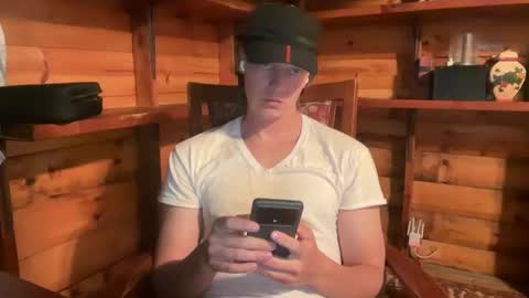 HendasWerout online show from 10-20-25, 01:39