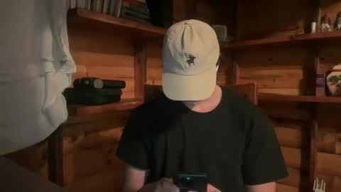 HendasWerout online show from 12-22-25, 03:14