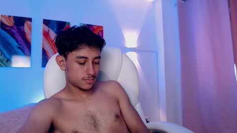 Vezx online show from 03-26-26, 07:52