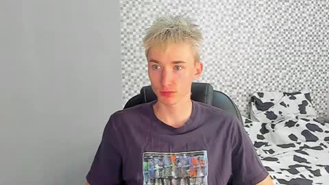 Snapshot of vibemygirl chatting on 09-17-25, 10:17 vibemygirl online show from 09-17-25, 10:17