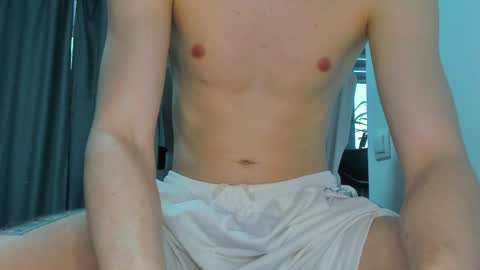 Snapshot of vibemygirl chatting on 04-23-26, 12:51 vibemygirl online show from 04-23-26, 12:51