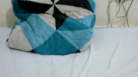vibesnatcher online show from 07-14-26, 02:05