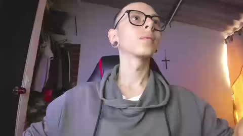 Vicent Brais online show from 03-17-26, 03:04