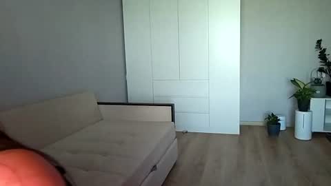 Lina online show from 06-15-26, 04:58