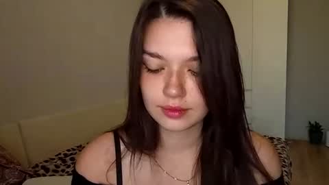 Lina online show from 06-25-26, 05:12