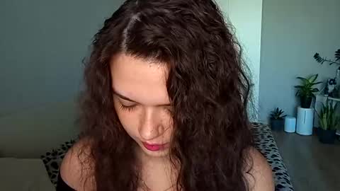 Lina online show from 06-30-26, 05:08