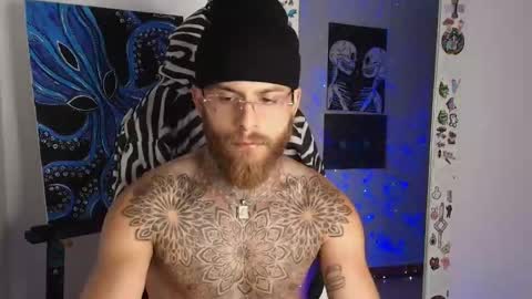 Snapshot of vickingcock7 chatting on 02-12-26, 08:42 vickingcock7 online show from 02-12-26, 08:42