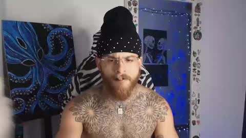 Snapshot of vickingcock7 chatting on 02-13-26, 05:36 vickingcock7 online show from 02-13-26, 05:36