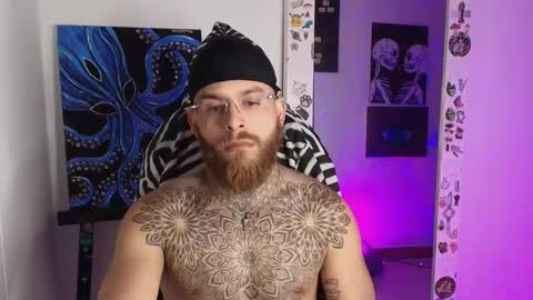 Snapshot of vickingcock7 chatting on 02-21-26, 12:33 vickingcock7 online show from 02-21-26, 12:33