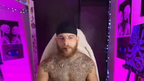 Snapshot of vickingcock7 chatting on 03-20-26, 09:03 vickingcock7 online show from 03-20-26, 09:03