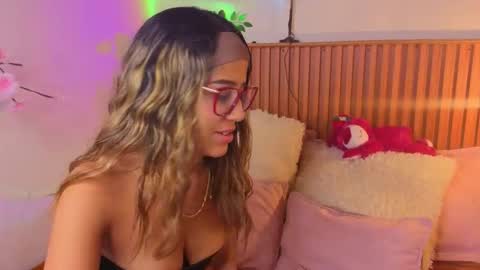 VICTORIA online show from 10-03-25, 08:28