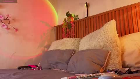 VICTORIA online show from 10-08-25, 08:28