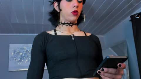 Snapshot of vicky_fant4sy chatting on 04-18-26, 02:21 Vicky online show from 04-18-26, 02:21