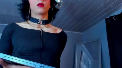 Snapshot of vicky_fant4sy chatting on 05-04-26, 08:27 Vicky online show from 05-04-26, 08:27