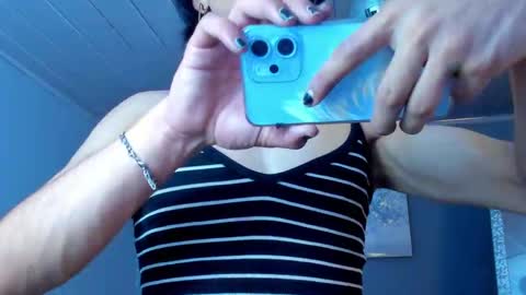 Snapshot of vicky_fant4sy chatting on 05-11-26, 03:07 Vicky online show from 05-11-26, 03:07