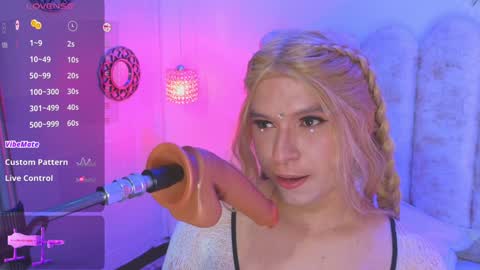 Snapshot of vicky_hot_x chatting on 02-02-25, 04:37 online show from 02-02-25, 04:37