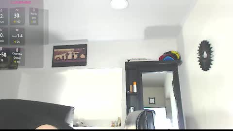 Vicky  online show from 10-31-25, 11:00