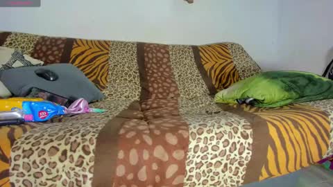 vicky manuela online show from 01-10-25, 12:27
