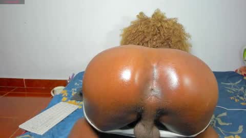 vicky manuela online show from 09-26-25, 02:48