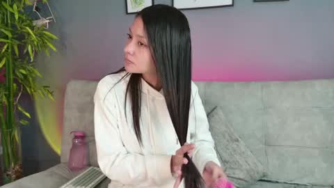 Amy online show from 05-05-26, 12:46