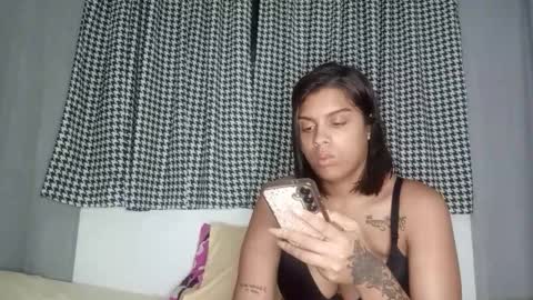 vickyhm22 online show from 11-27-25, 08:27