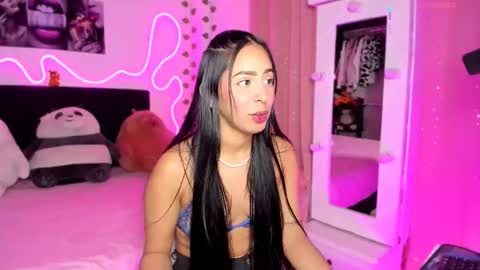 VICTORIA 3 online show from 11-11-25, 11:05