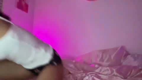 Snapshot of vickyyyx chatting on 03-08-25, 05:07 Goddess Victory online show from 03-08-25, 05:07