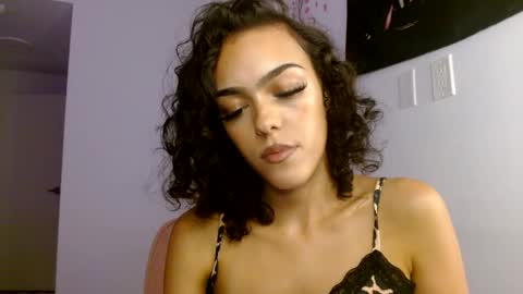 Snapshot of vickyyyx chatting on 09-13-25, 03:39 Goddess Victory online show from 09-13-25, 03:39