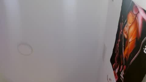 Snapshot of vickyyyx chatting on 11-14-25, 04:00 Goddess Victory online show from 11-14-25, 04:00