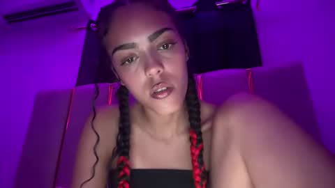Goddess Victory  online show from 05-16-26, 12:18