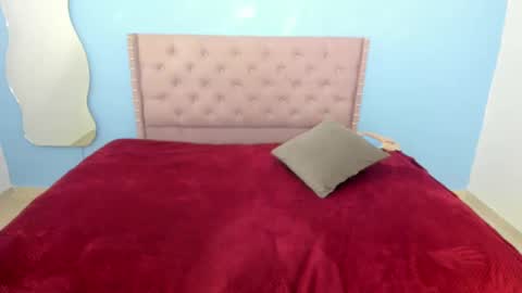 Snapshot of vico_hot77 chatting on 01-09-25, 10:20 vico_hot77 online show from 01-09-25, 10:20