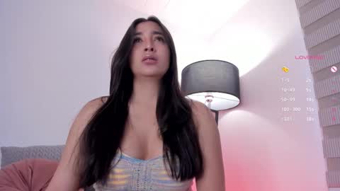 Snapshot of vico_sweety chatting on 11-26-25, 04:30 Victoria online show from 11-26-25, 04:30